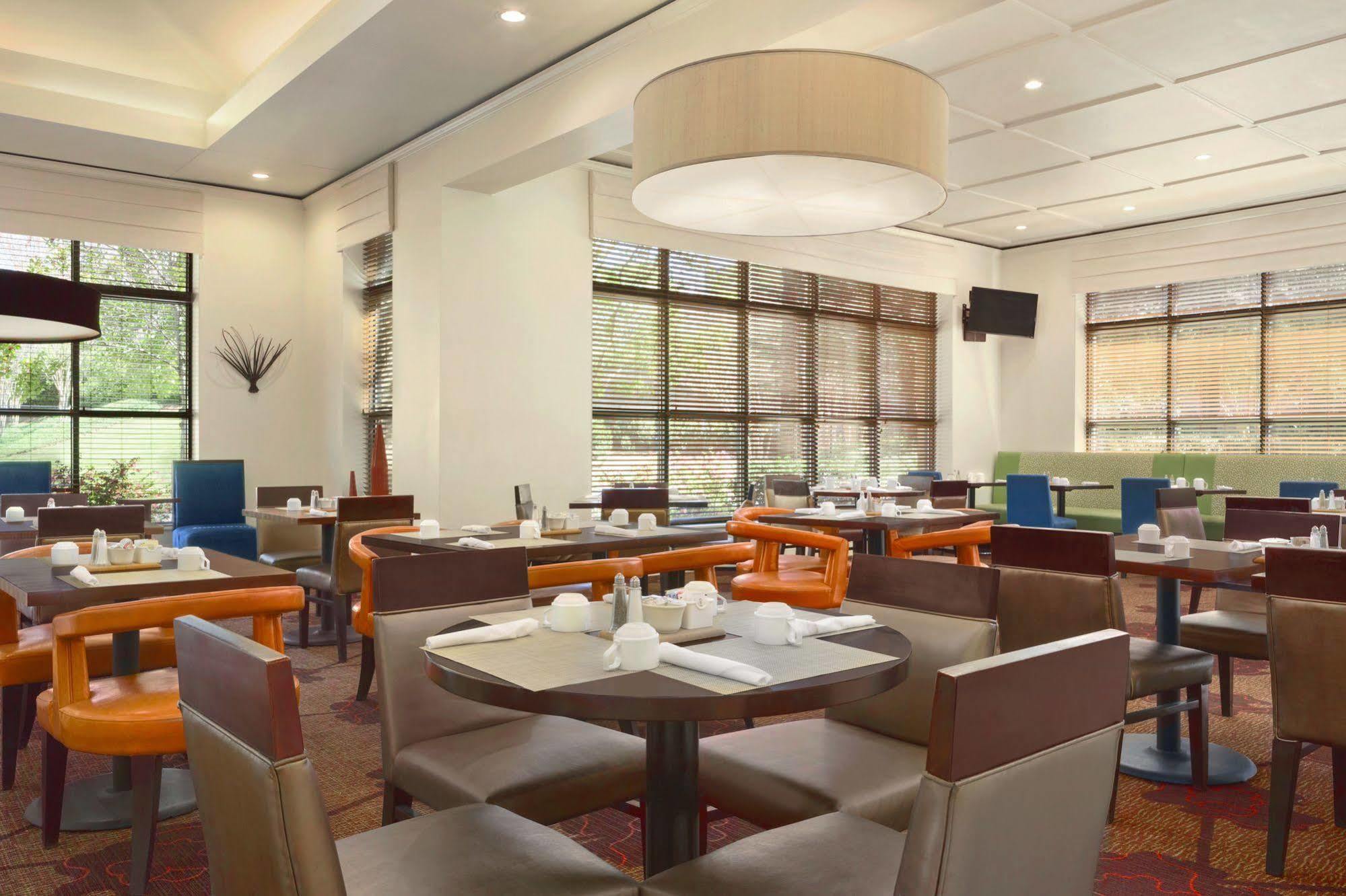 Hilton Garden Inn Atlanta Perimeter Center Dunwoody Exteriör bild